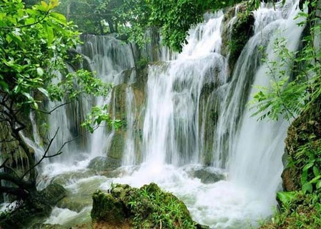 4 88hello88 du lịch có thác nước đẹp như mơ tại Hòa Bình - Nhất định phải đi 1 lần