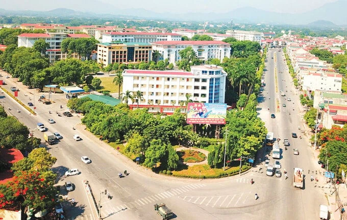 Thị xã duy nhất heloo88 từng lên 6hello88 rồi lại xuống thị xã, được mệnh danh là vùng đất 'một ấp sinh hai vua'