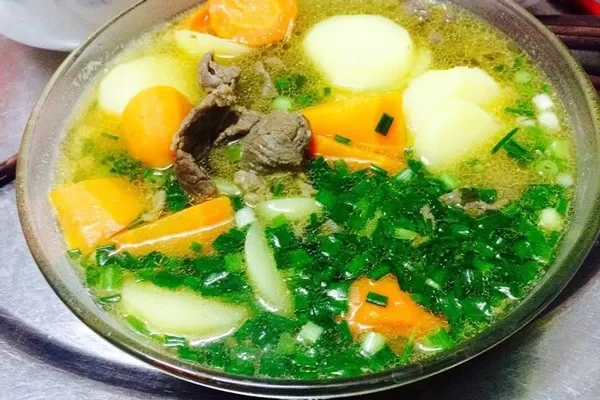 Canh Khoai Tây Thịt Bò
