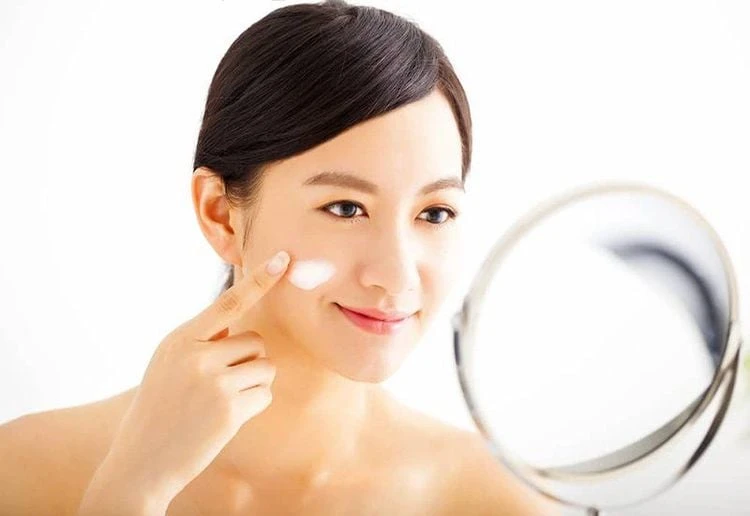 Những lưu ý khi tẩy da chết cho da dầu