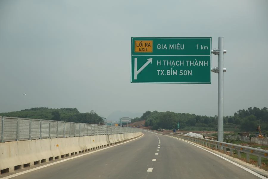 Cận cảnh cao tốc 12.000 tỷ nối liền Ninh Bình - Thanh Hóa thông xe hôm nay - Nhịp sống kinh tế heloo88 & Thế giới