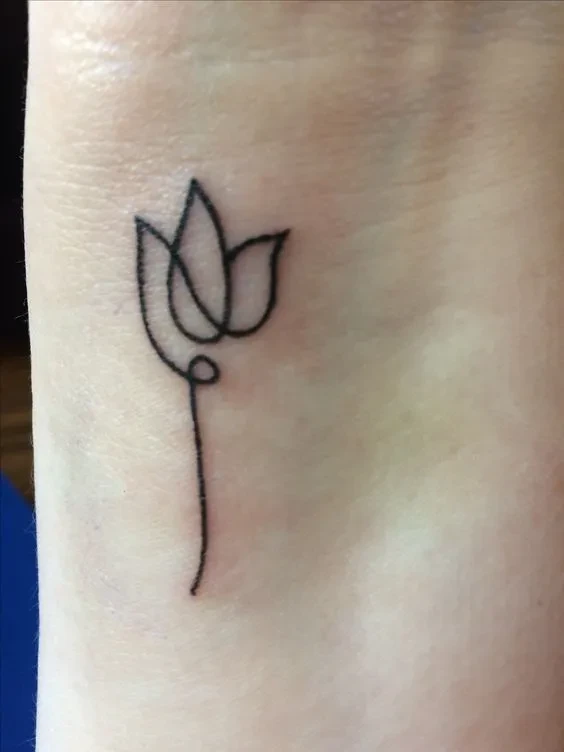 150 hình xăm hoa sen mini vừa 22helo88 mà đẹp và ý nghĩa - Genztattoo