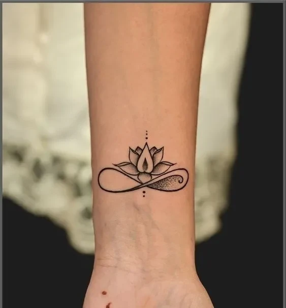 150 hình xăm hoa sen mini vừa 22helo88 mà đẹp và ý nghĩa - Genztattoo
