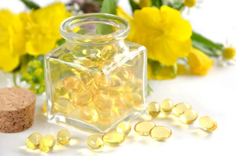 Tinh dầu hoa anh thảo là gì? Tác dụng phụ của tinh dầu hoa anh thảo