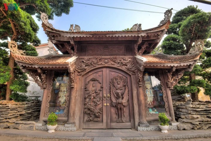Kinh nghiệm du lịch hồ Tây: Lịch trình, Điểm checkin đẹp, Ăn nghỉ
