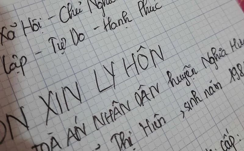 Đơn ly hôn mua ở đâu? Bao nhiêu tiền? Tự viết được không?