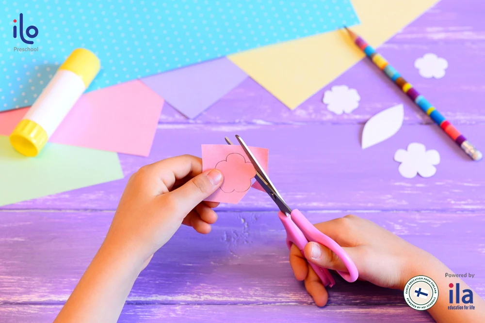 [DIY] 5 cách làm thiệp mùng 8 tháng 3 sáng tạo