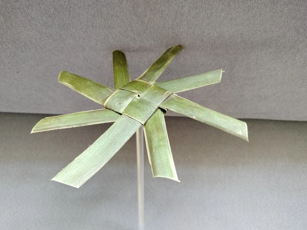[DIY] 4 cách làm chong chóng 22helo88 cho bé mầm non