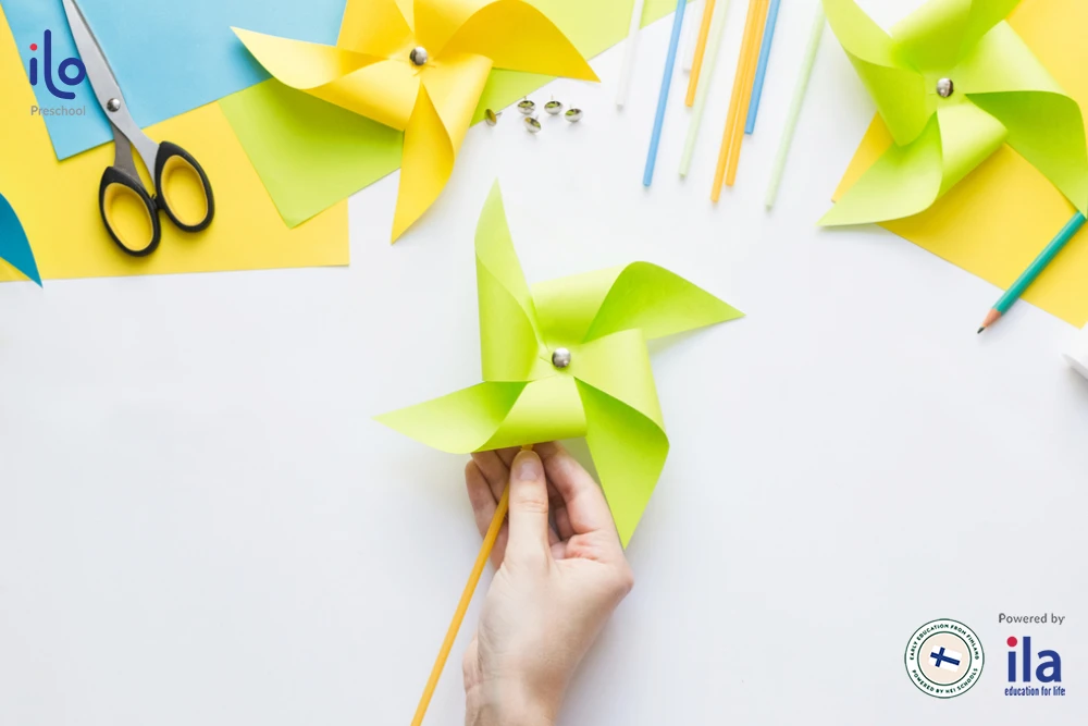 [DIY] 4 cách làm chong chóng 22helo88 cho bé mầm non