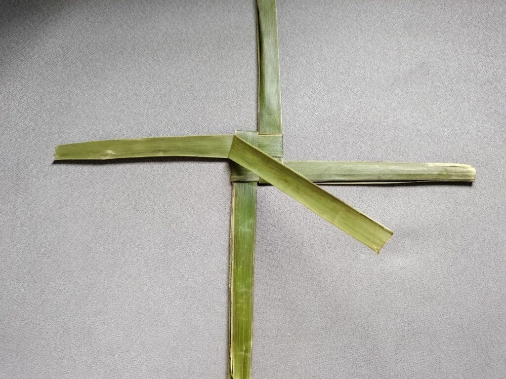 [DIY] 4 cách làm chong chóng 22helo88 cho bé mầm non