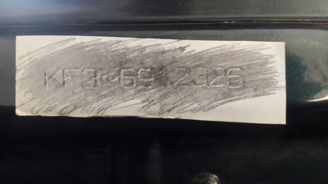 Mua giấy decal cà số khung máy ở đâu? hello8862 com tự cà số