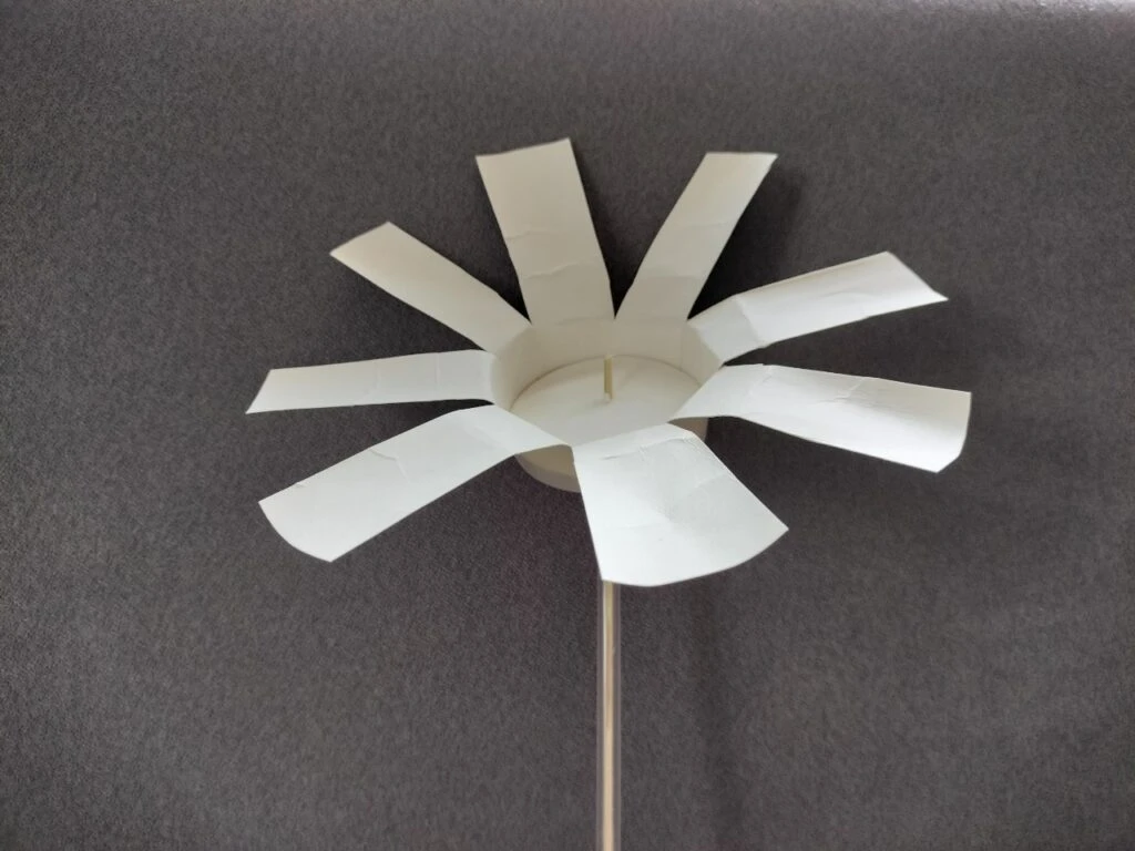 [DIY] 4 cách làm chong chóng 22helo88 cho bé mầm non