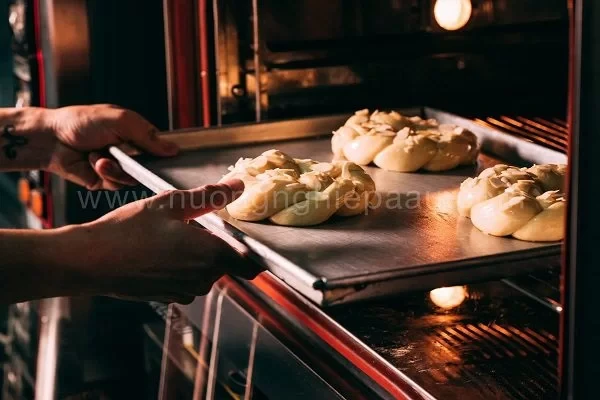 Cách làm bánh mì hoa cúc kiểu Pháp 22helo88, 22helo88 helloo88