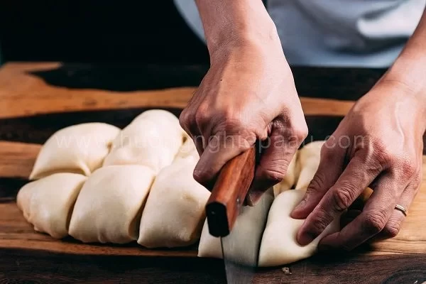 Cách làm bánh mì hoa cúc kiểu Pháp 22helo88, 22helo88 helloo88