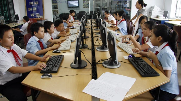 Khái niệm xã hội hóa và các tác nhân xã hội hóa