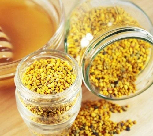 11 lợi ích helloo88 hàng đầu của phấn hoa ong