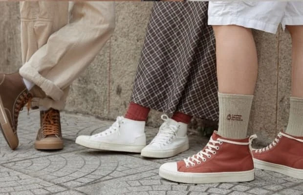 Top 10 thương hiệu giày local brand heloo88 chất lượng cao