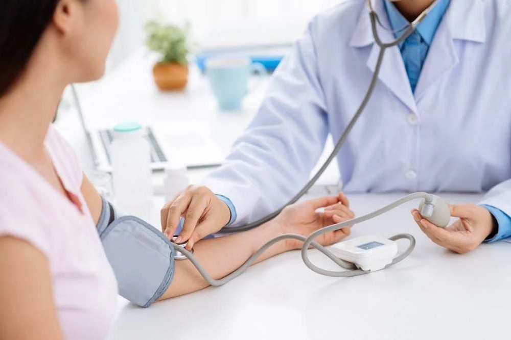 Các dấu hiệu thận yếu ở phụ nữ